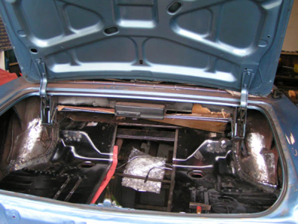 new outer trunk pans installed