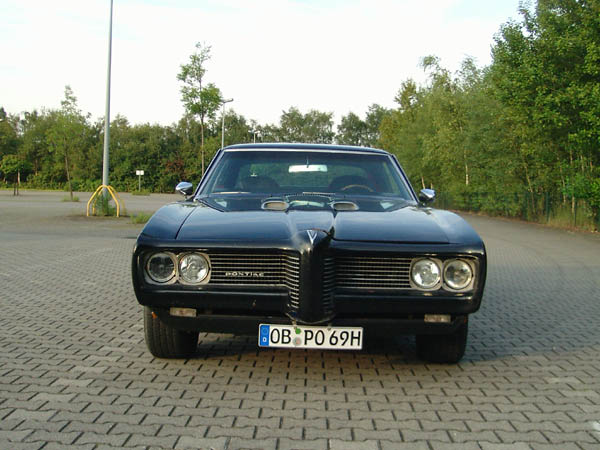 Pontiac Front